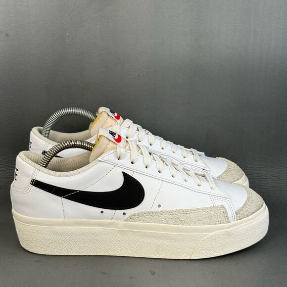 Nike Blazer Platform Sneaker athletic trainers shoes womens size 8 - Picture 1 of 8